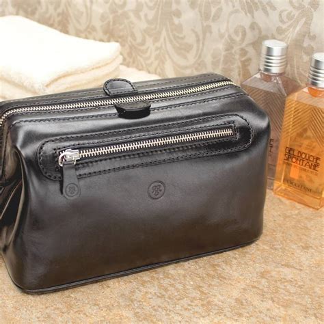 men's leather wash bag personalised.